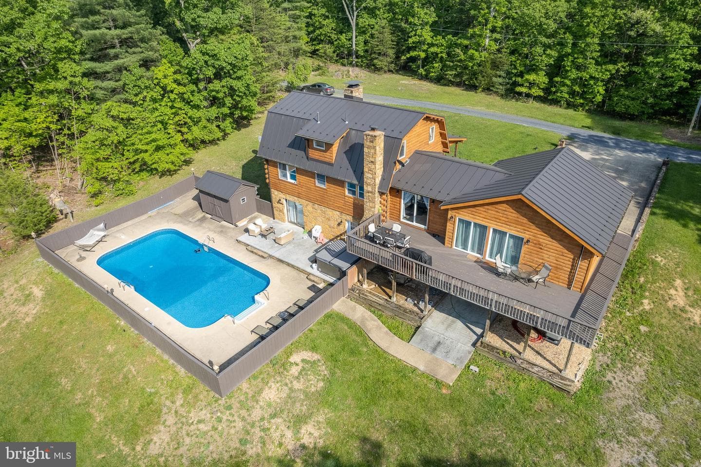 799 Mcdonald Lane, Strasburg