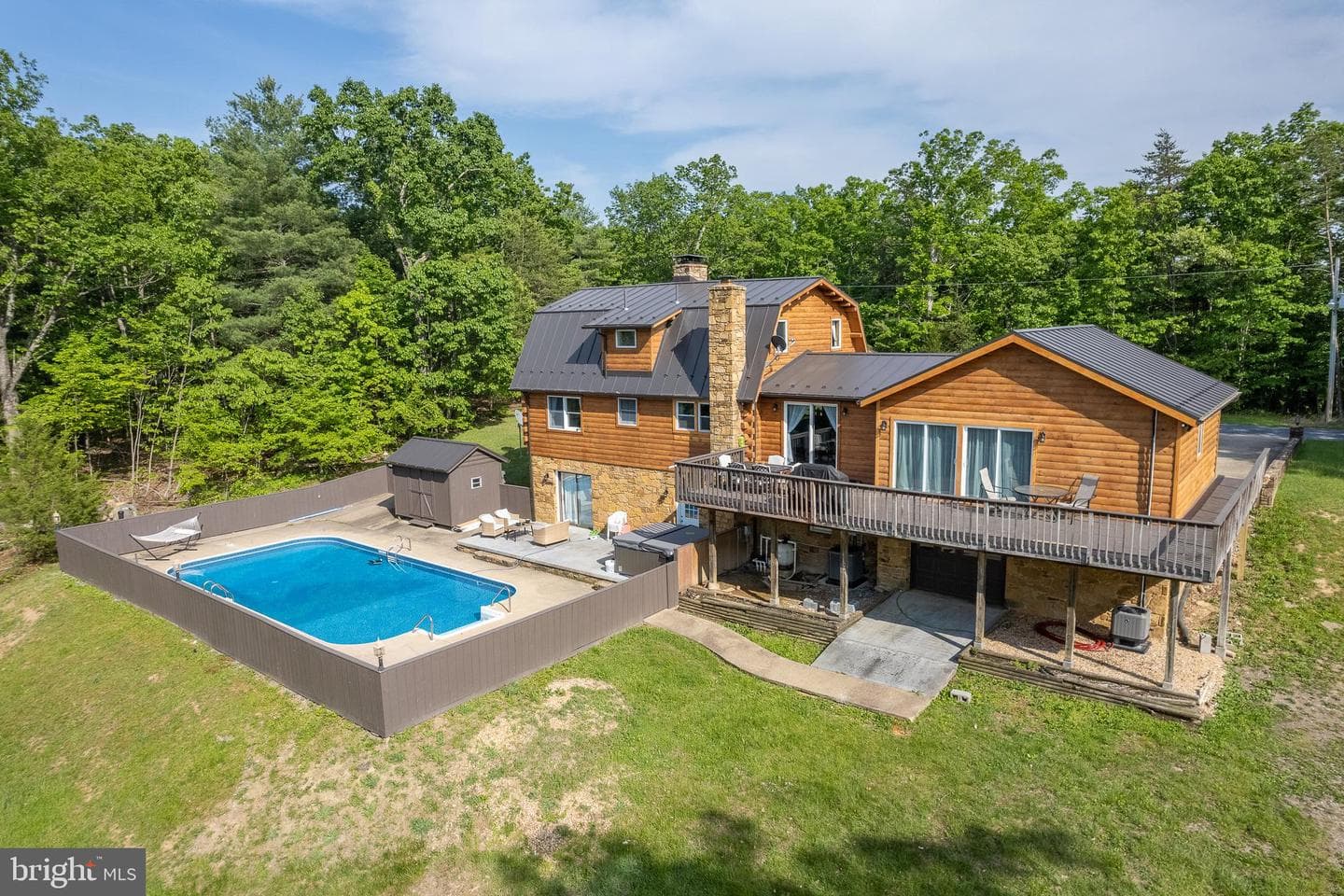 799 Mcdonald Lane, Strasburg