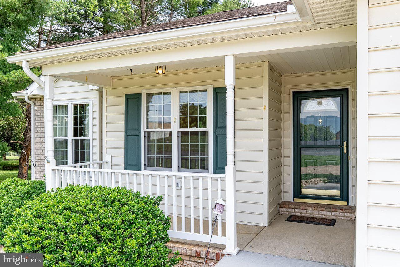 849 Ox Road photo 3