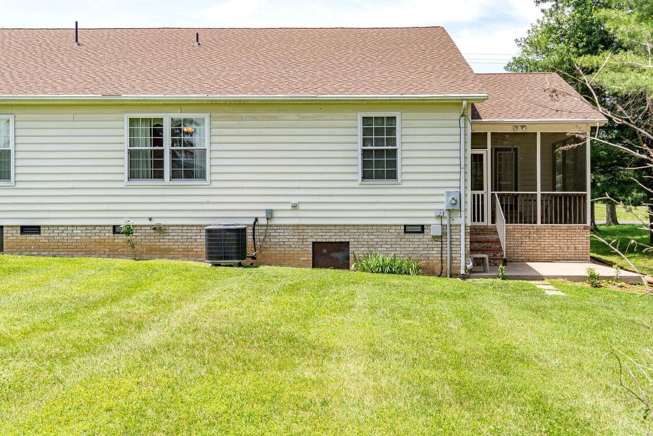 849 Ox Road photo 49