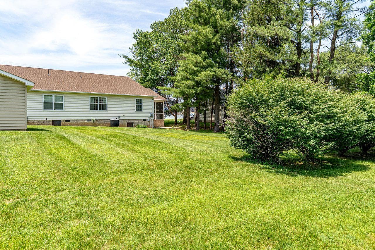 849 Ox Road photo 50