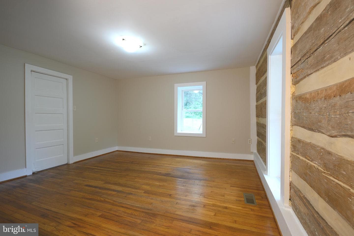 169 E Creek Rd, Toms Brook