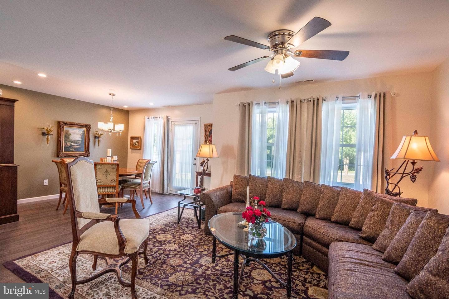 246 Parkside Court photo 4