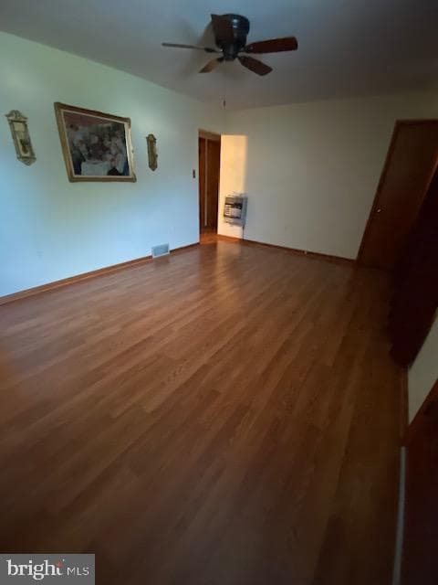 328 Lee Street photo 13