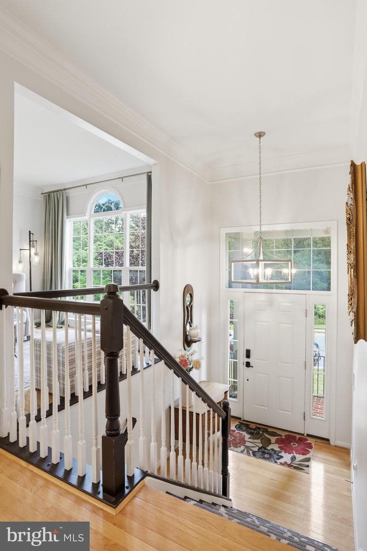 465 Meghann Drive photo 5