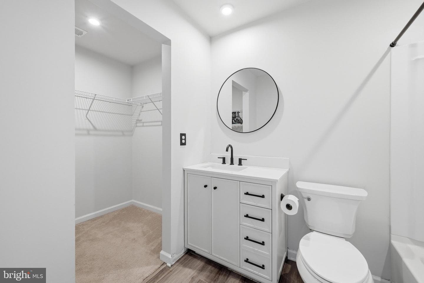 309 Williams Street photo 18