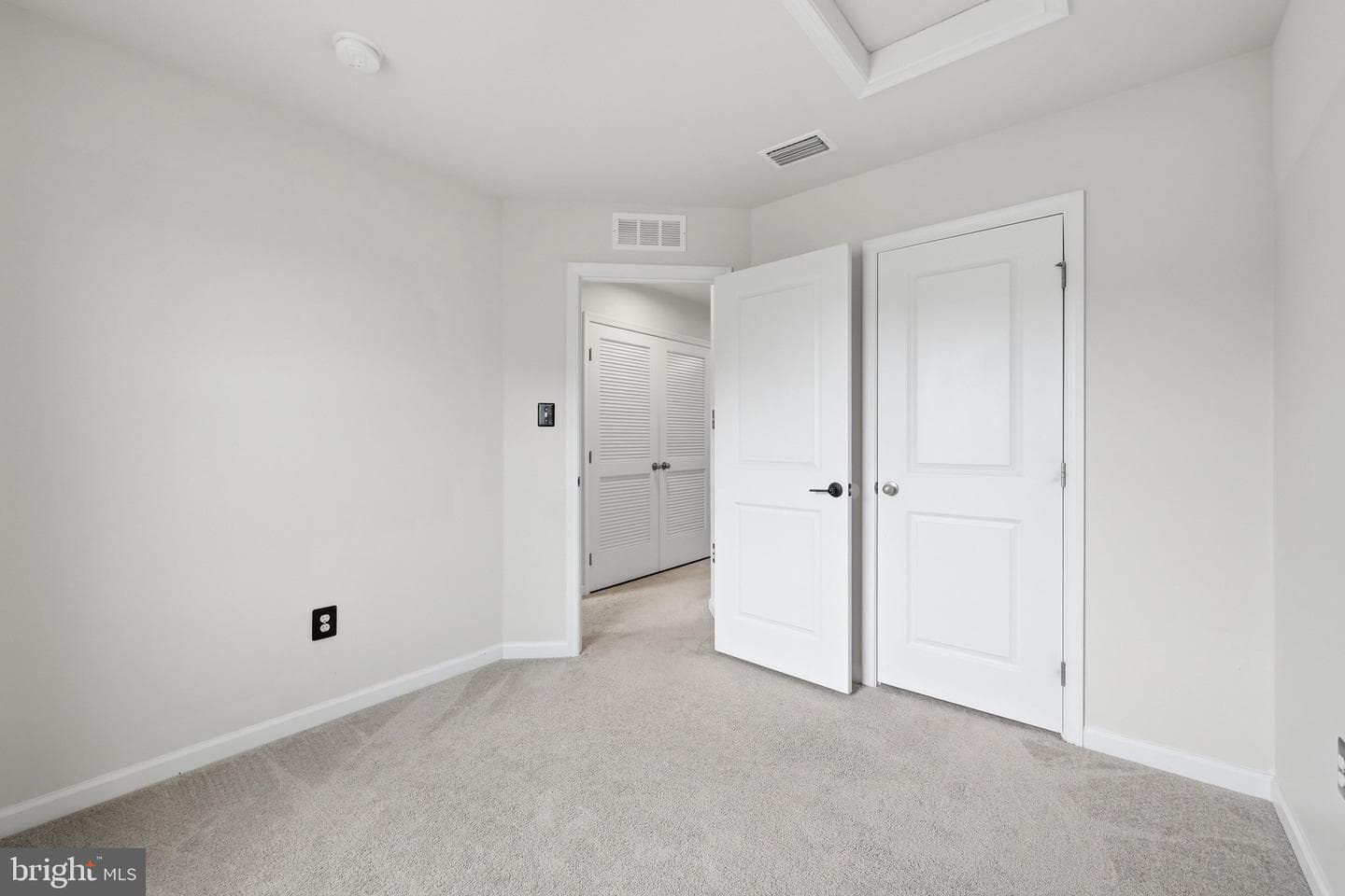309 Williams Street photo 23