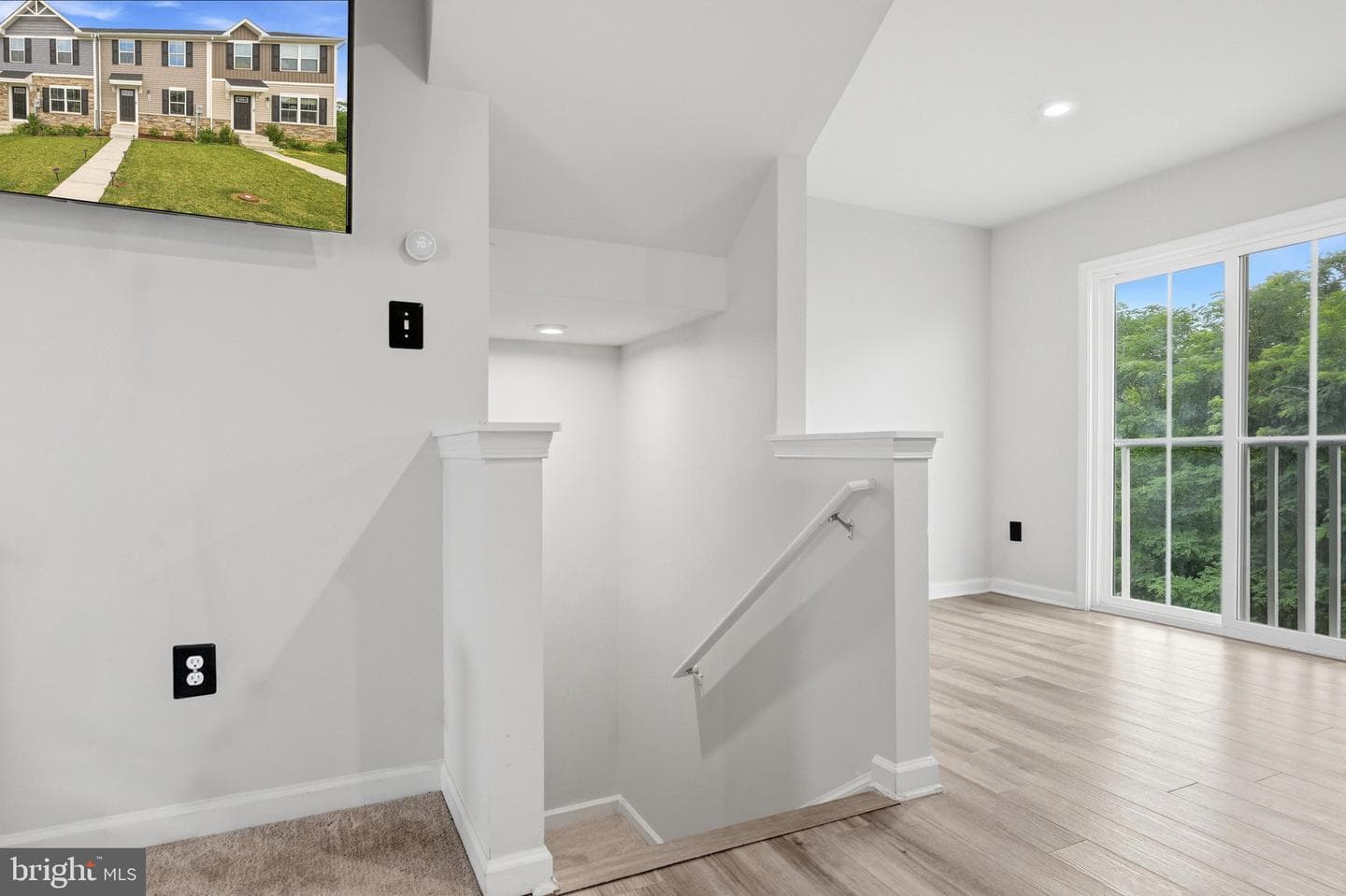 309 Williams Street photo 27