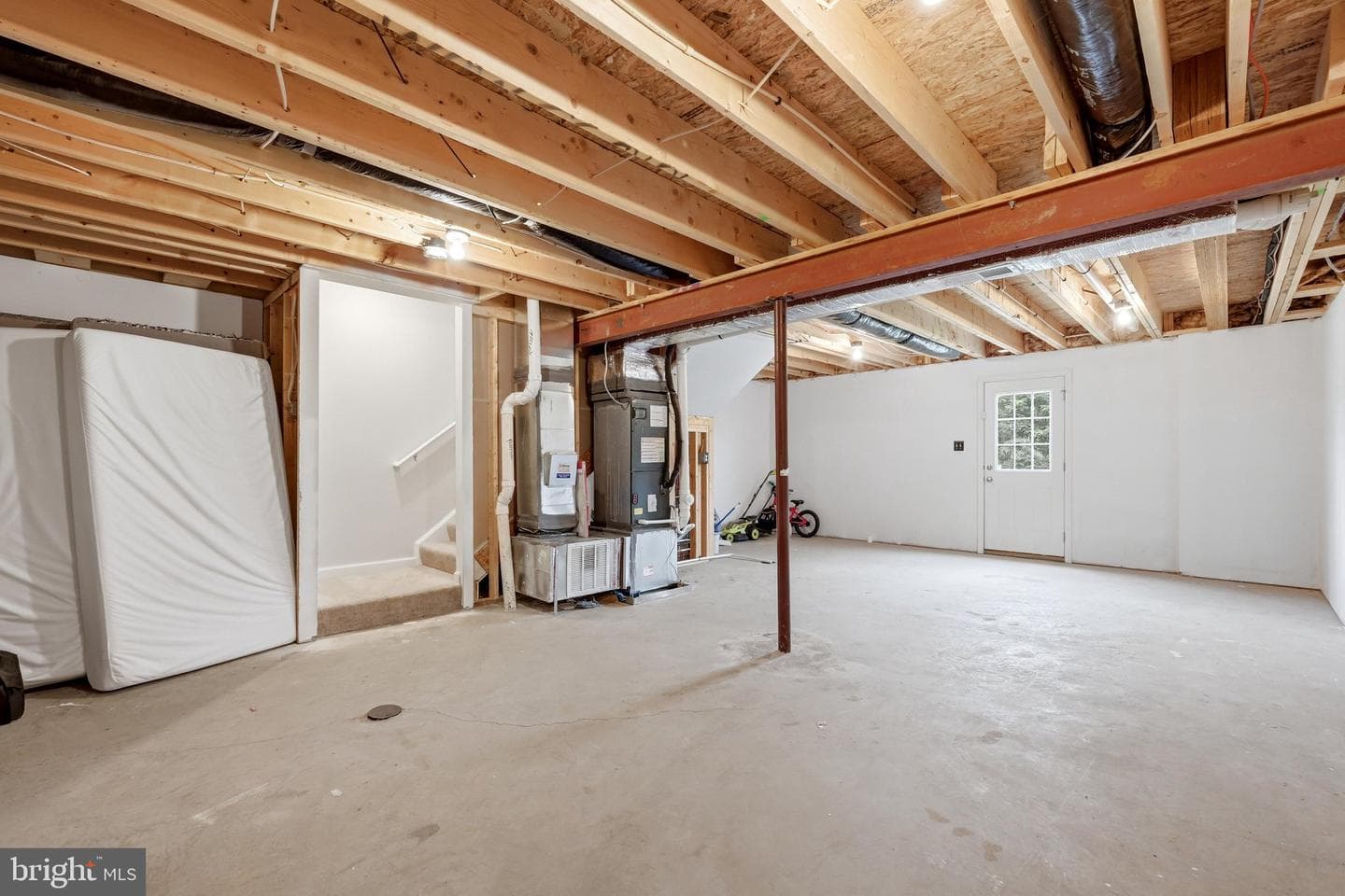 309 Williams Street photo 29