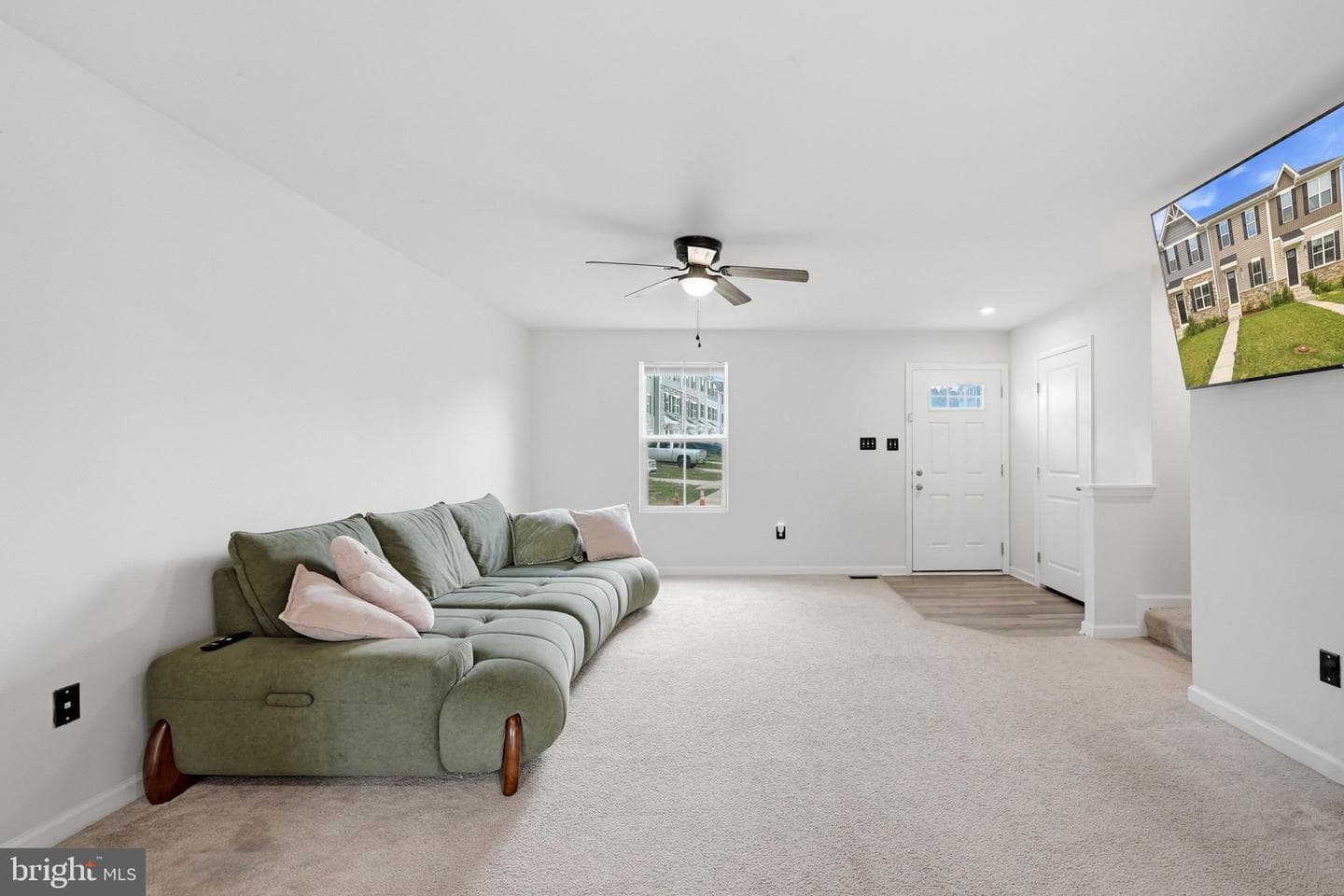 309 Williams Street photo 8