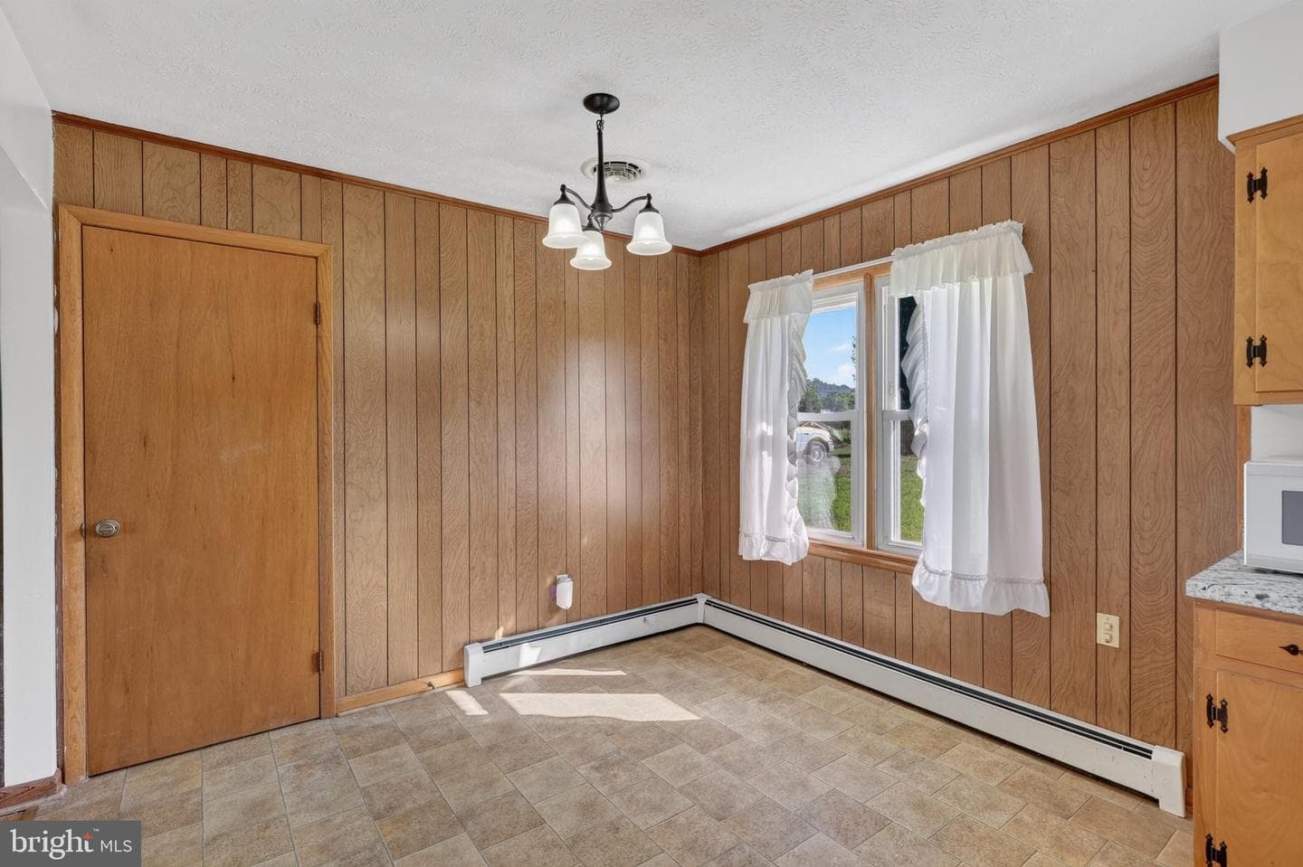 1638 Hahns photo 15