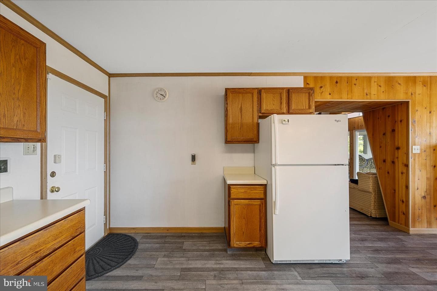 685 N Maple photo 5