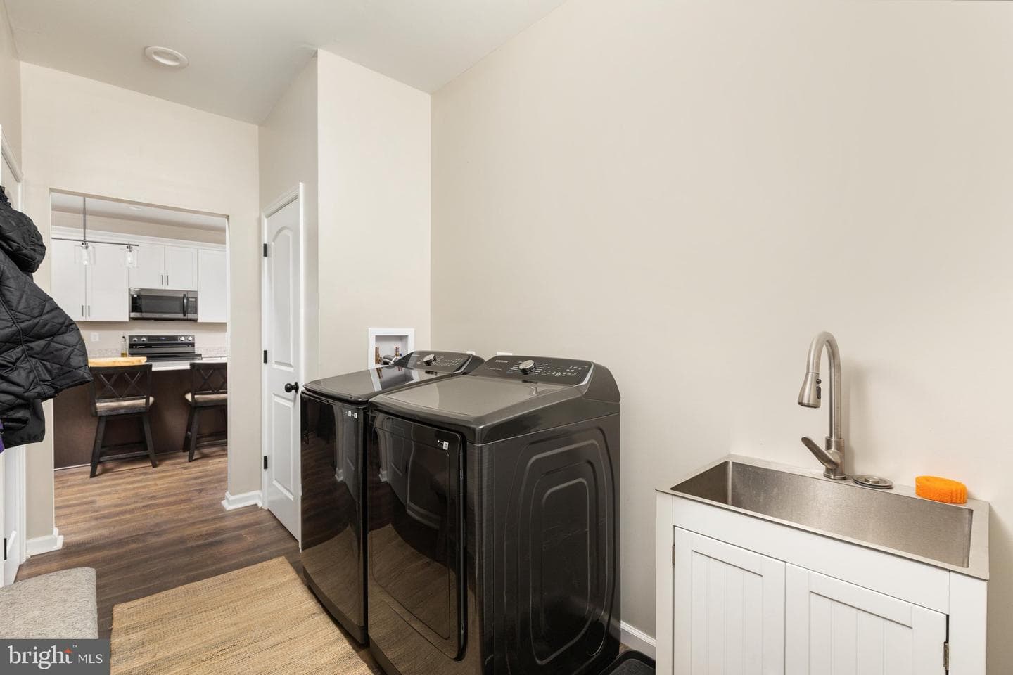 412 Mile Ridge Estate photo 14