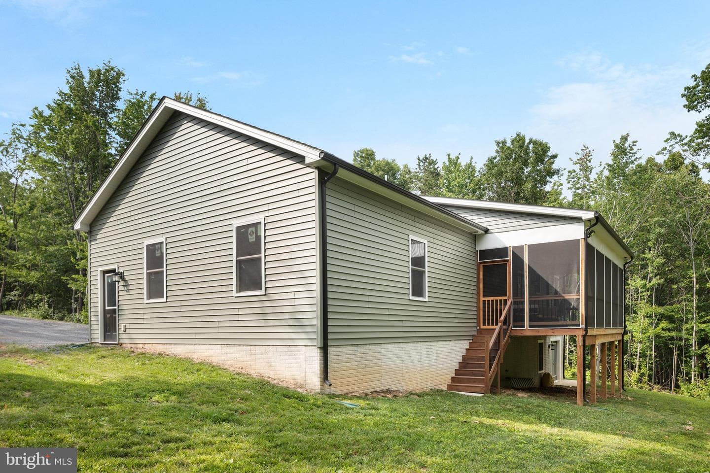 412 Mile Ridge Estate photo 34
