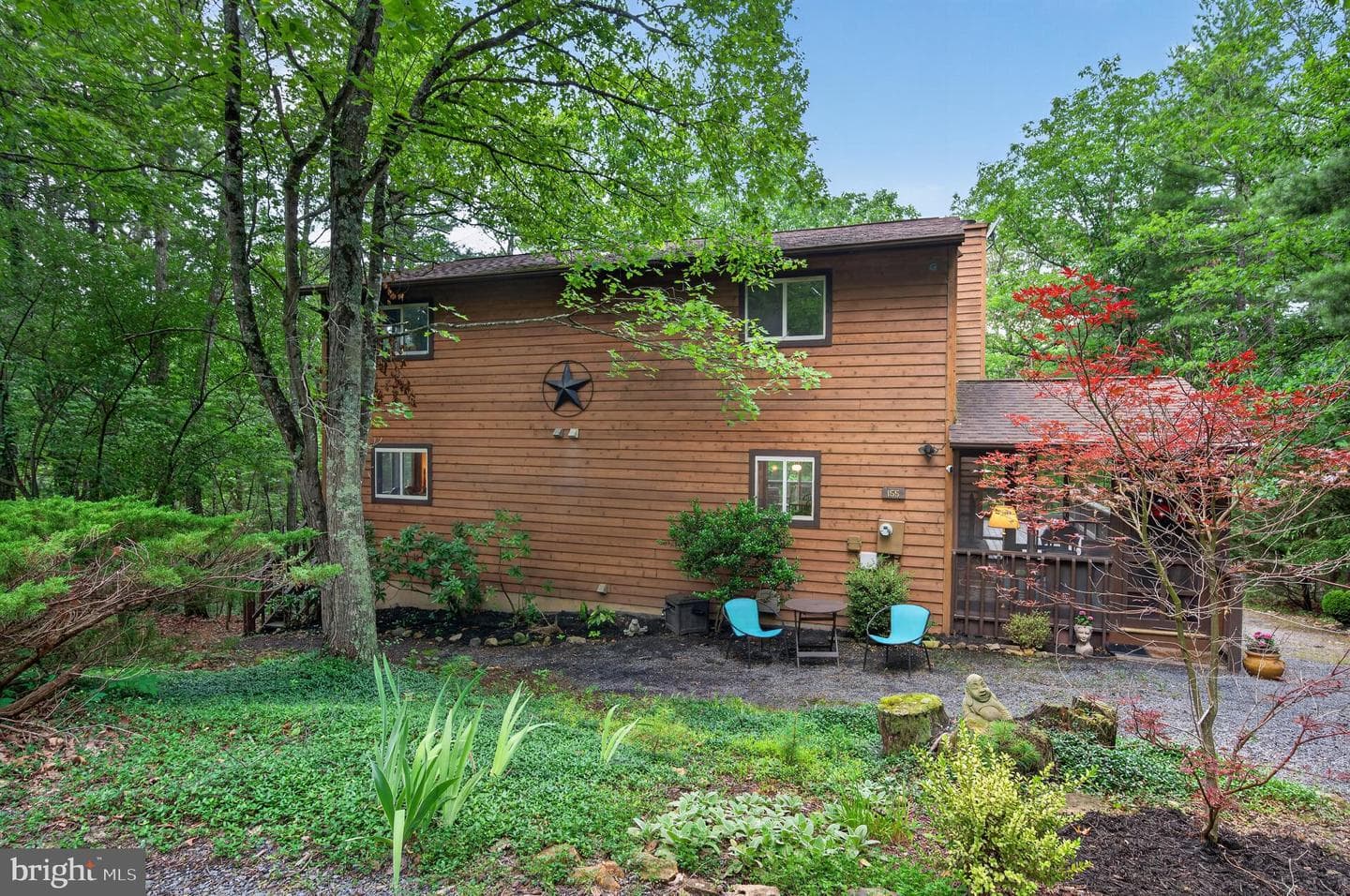 155 Beech, Mount Jackson