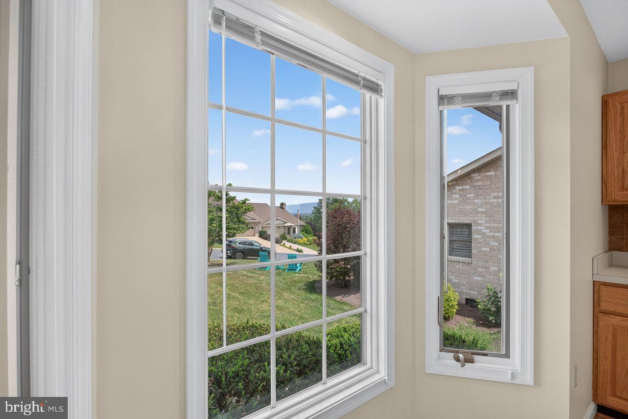 209 Kim Court photo 14