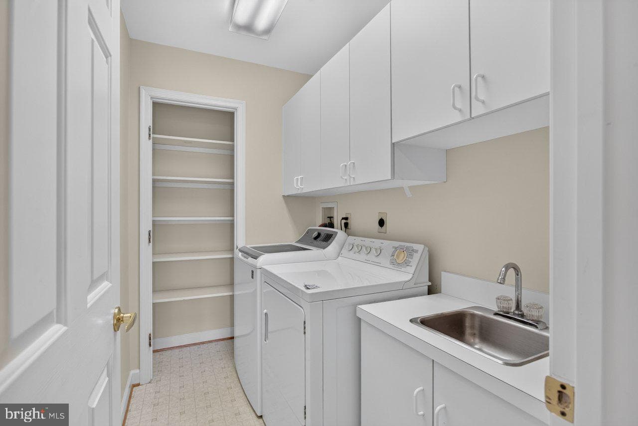 209 Kim Court photo 29
