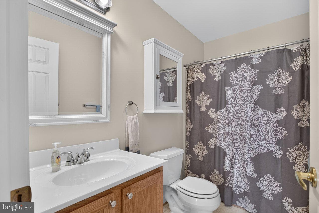 209 Kim Court photo 38