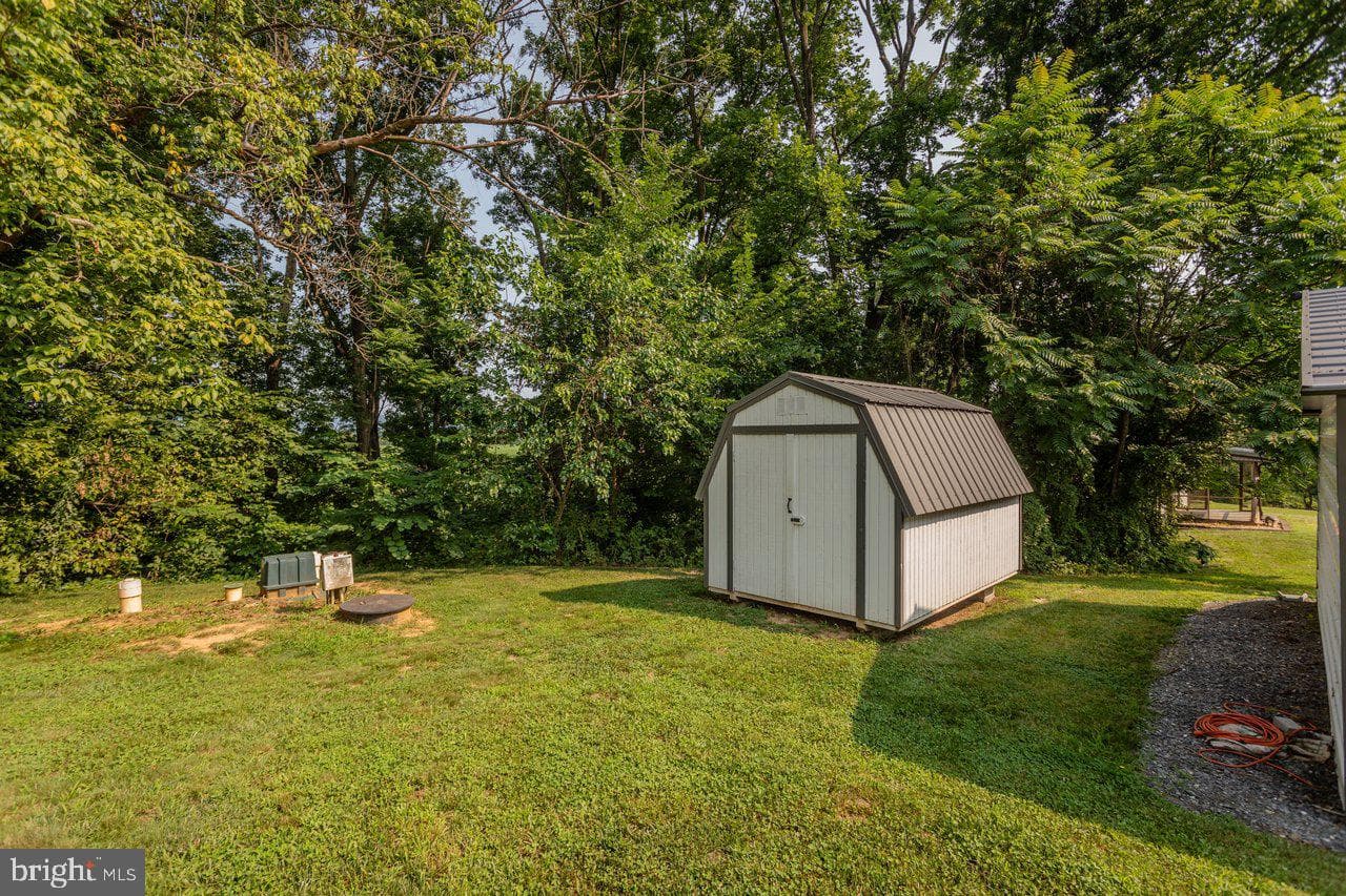 55 Lake Drive photo 37