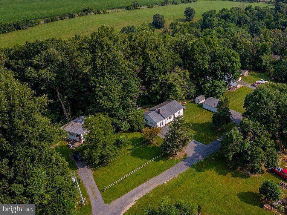 55 Lake Drive photo 42