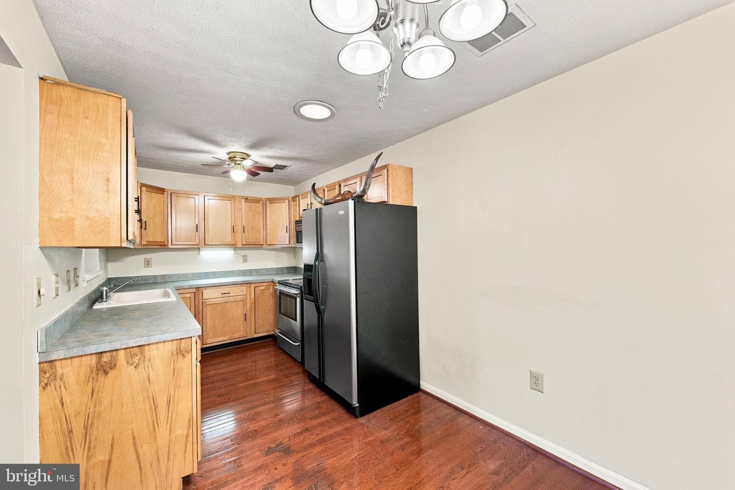 245 Brandy Court photo 5