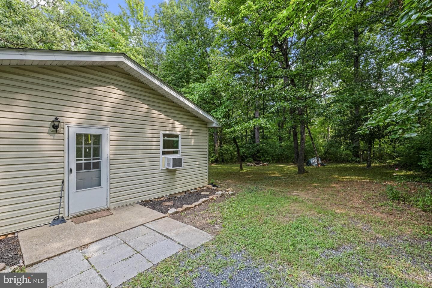 1077 Fleming Park Road photo 30