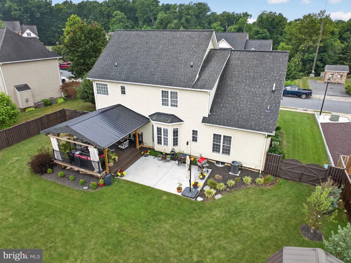 683 Dellinger Drive photo 19