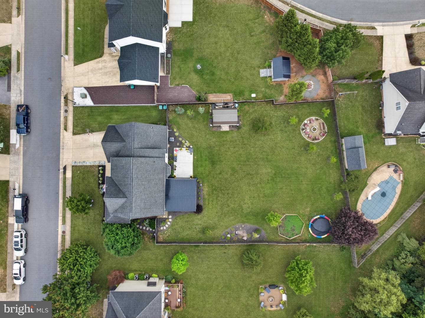 683 Dellinger Drive photo 37