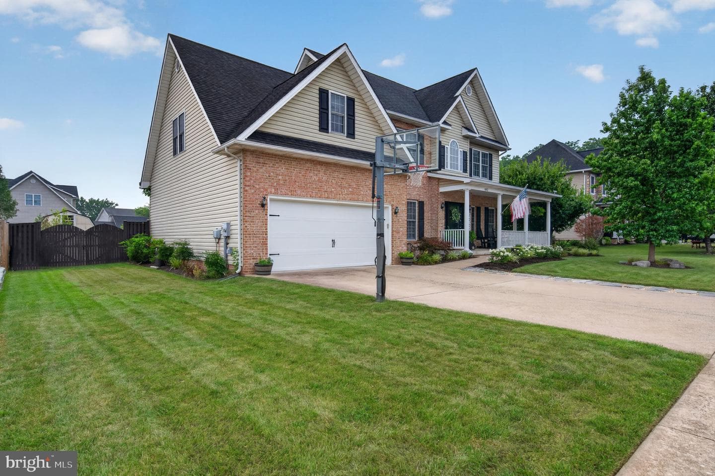 683 Dellinger Drive photo 4