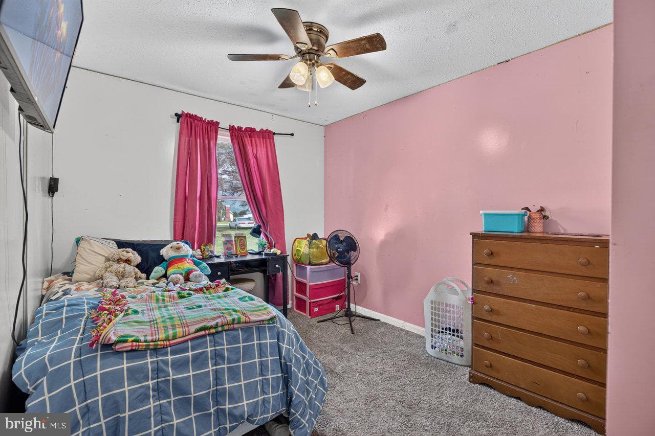 10727 Old Valley Pike photo 25