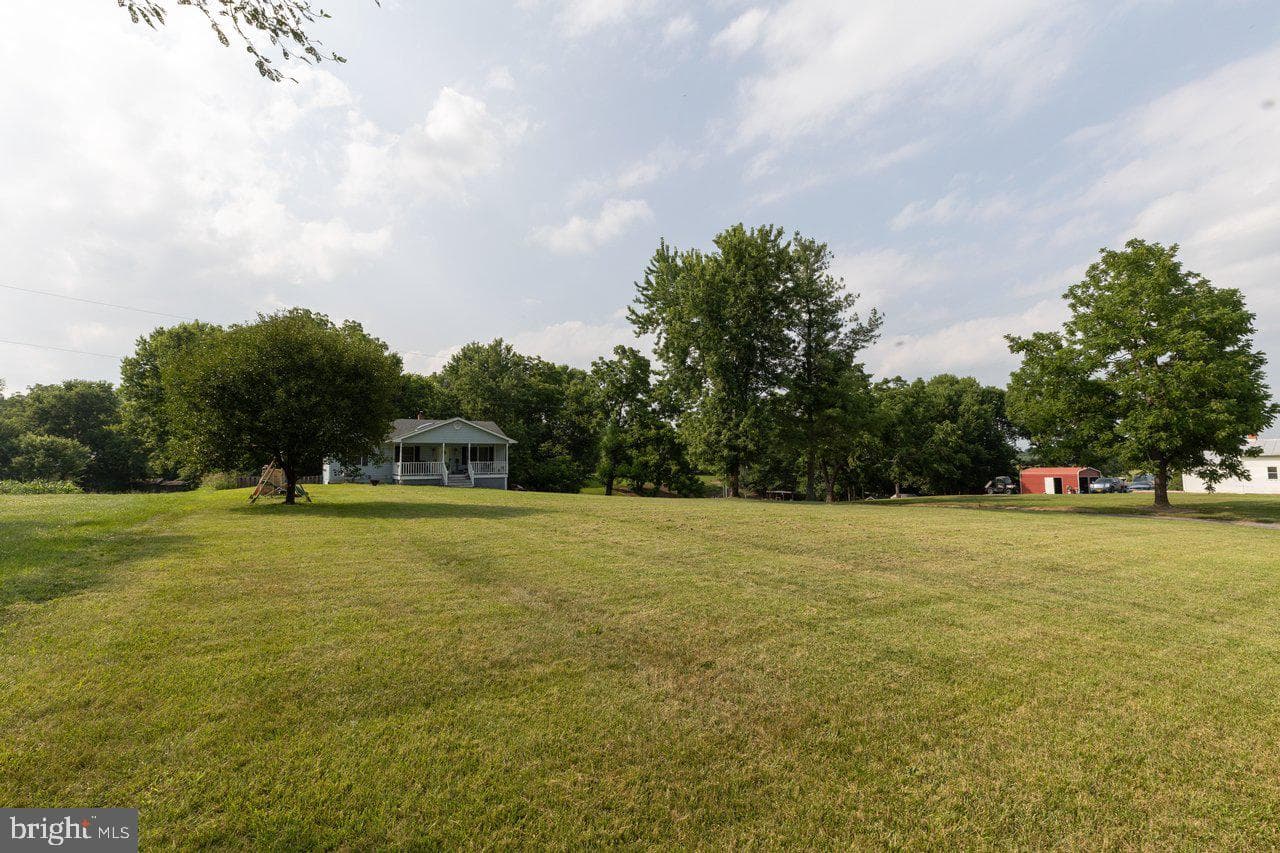 10727 Old Valley Pike photo 31