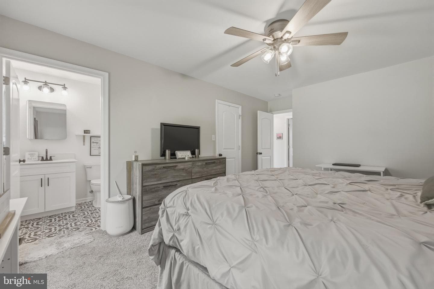 56 Blessed Lane photo 20