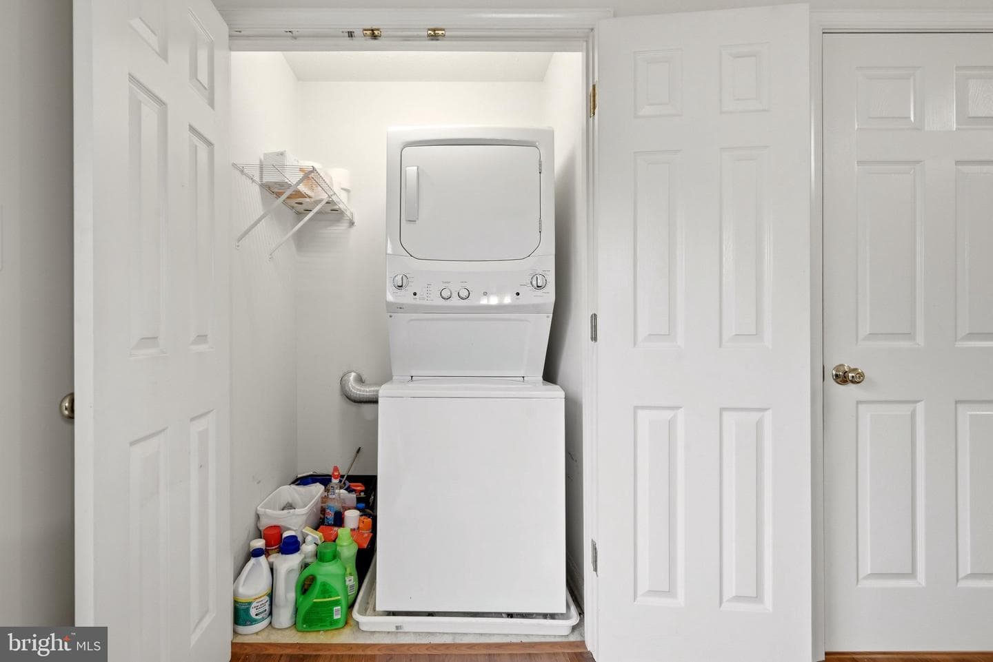 172 Founders Way photo 17