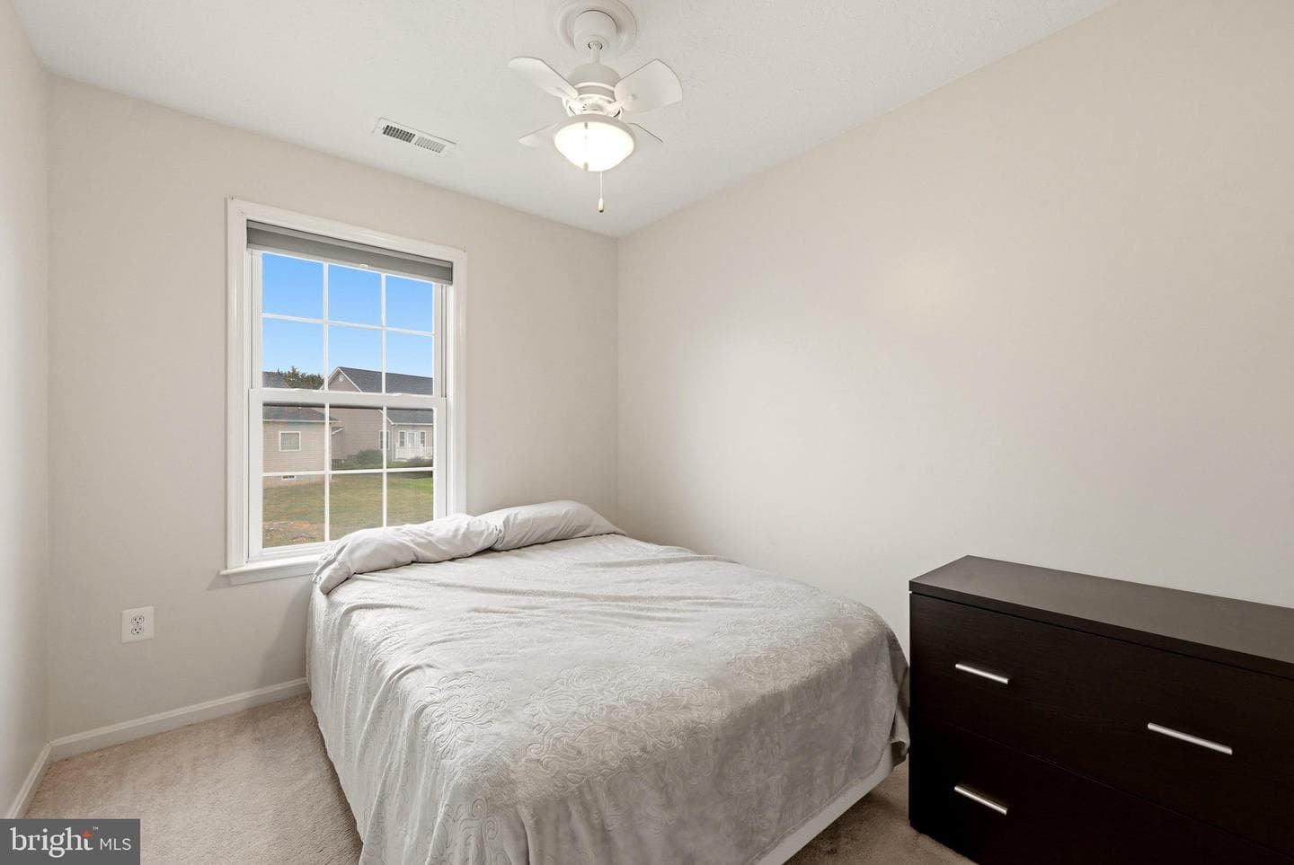 172 Founders Way photo 20