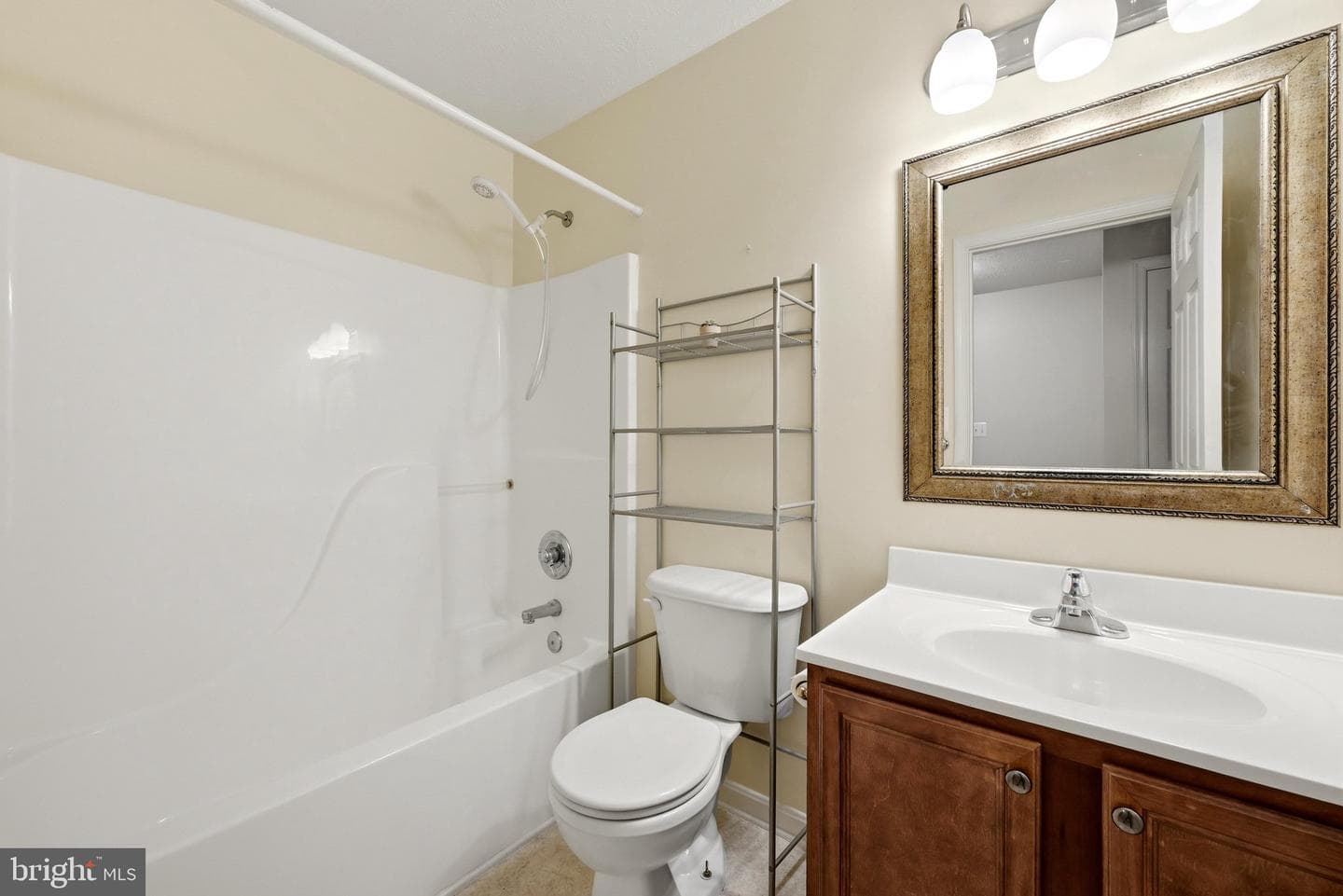 172 Founders Way photo 22