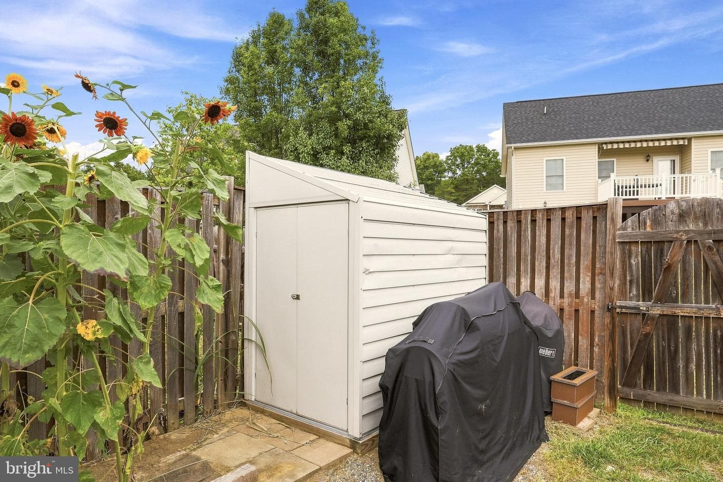 172 Founders Way photo 35