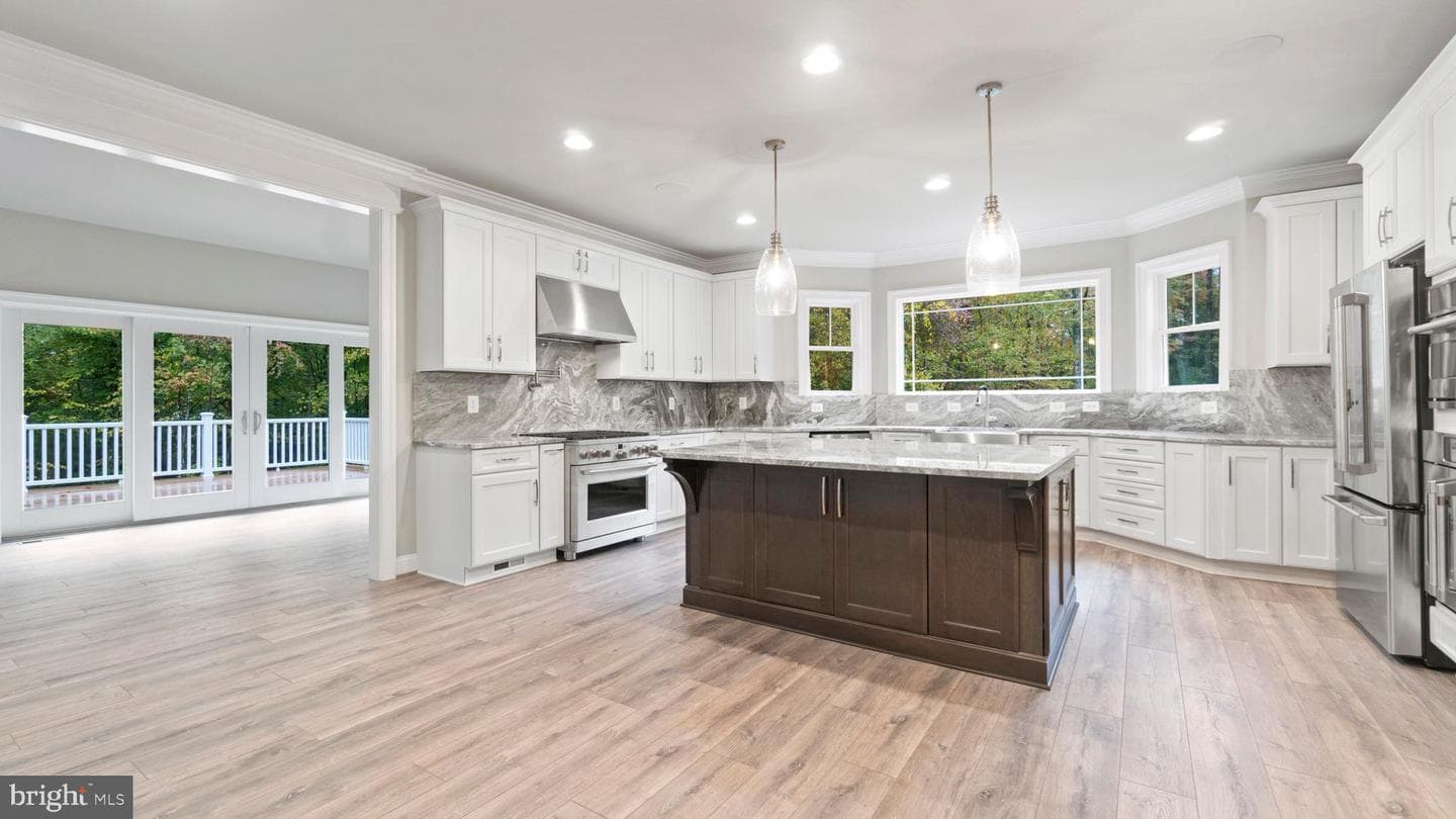 6003 Copper Mill Drive photo 4