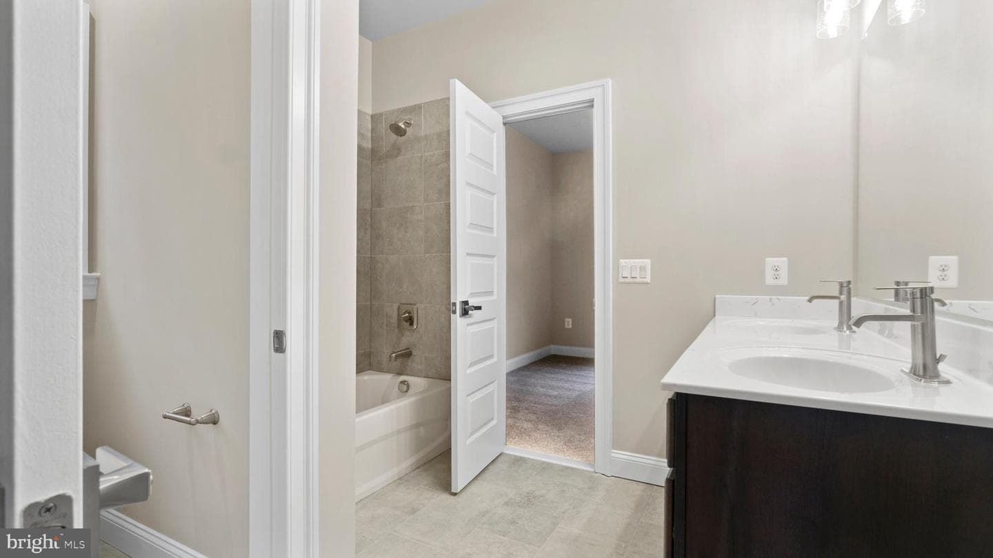 6003 Copper Mill Drive photo 58