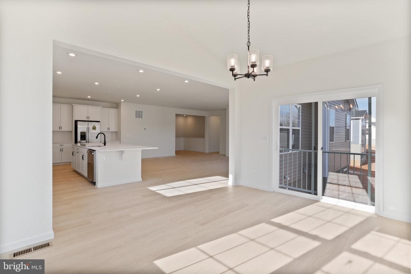 8524 Fleetwood Drive photo 15