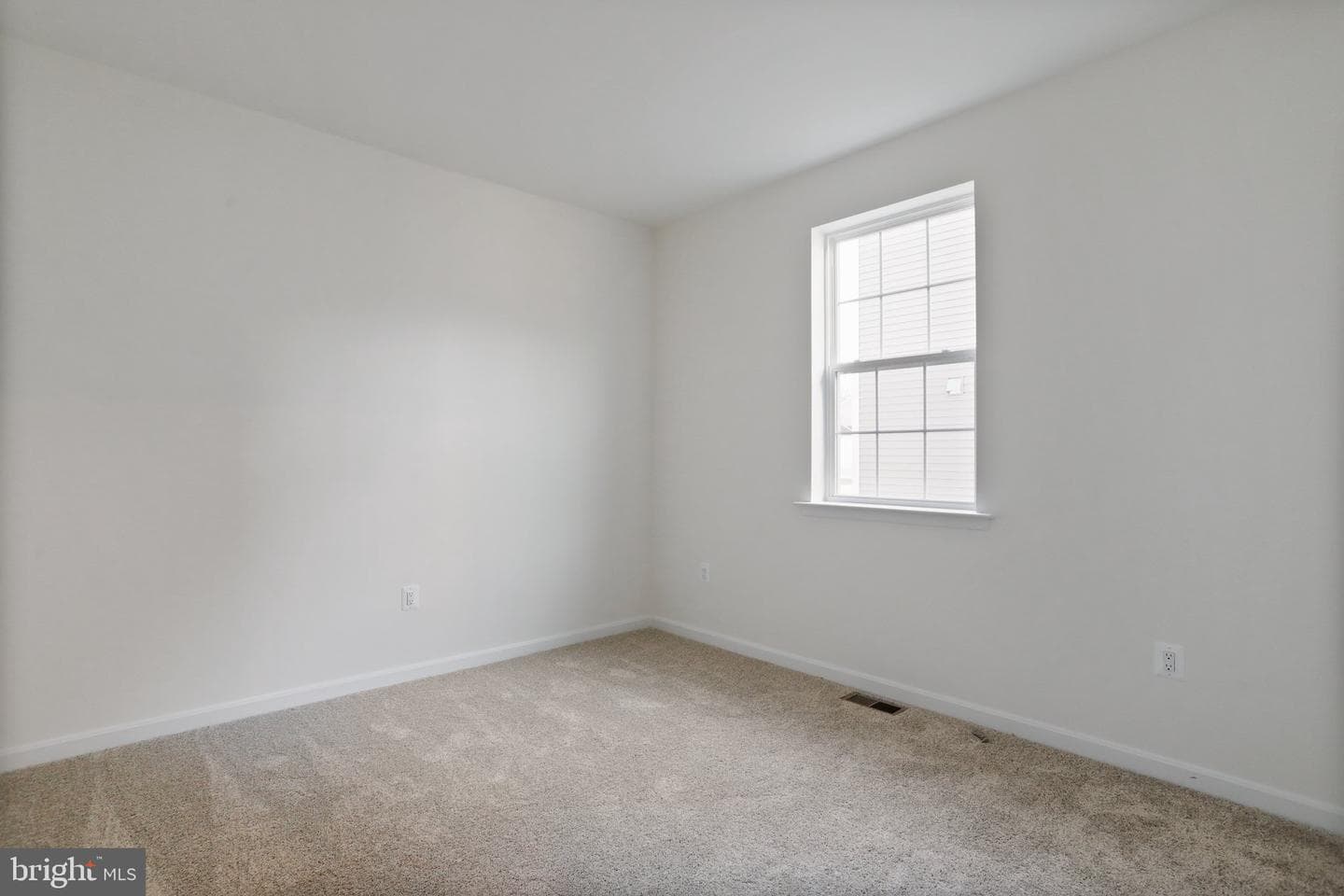 8524 Fleetwood Drive photo 28
