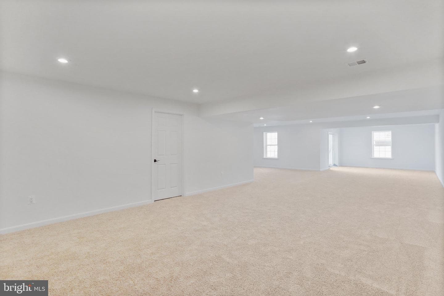 8524 Fleetwood Drive photo 41