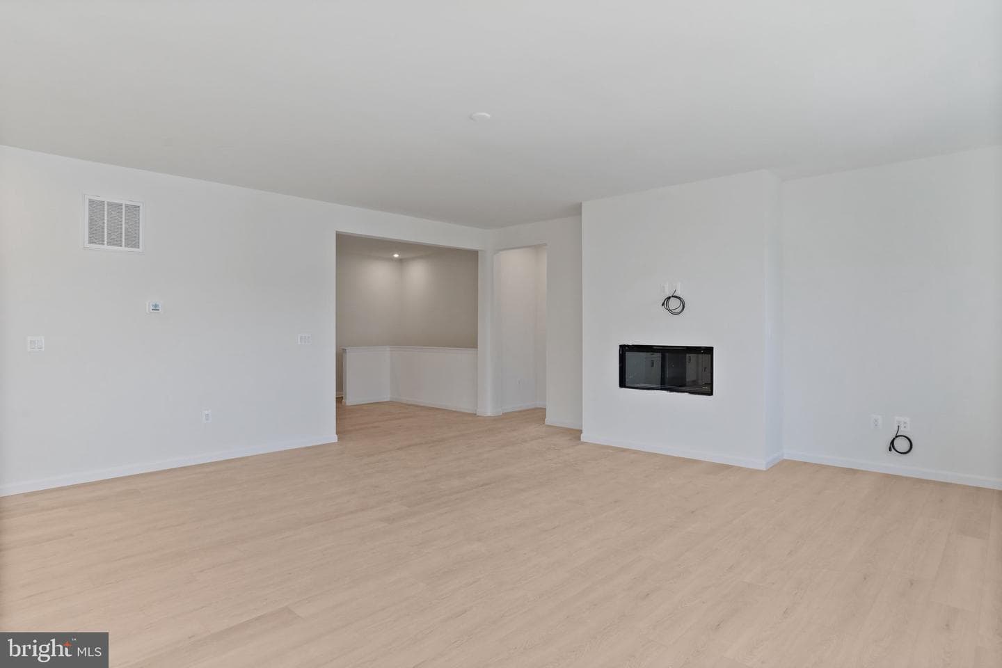 8524 Fleetwood Drive photo 6
