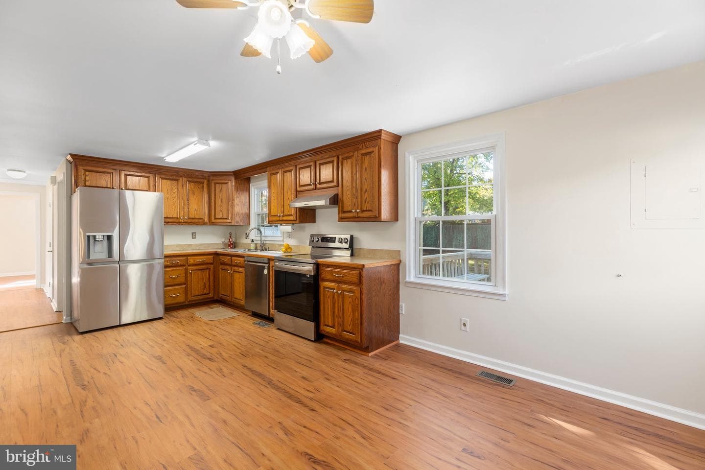 5512 Elder Street photo 20