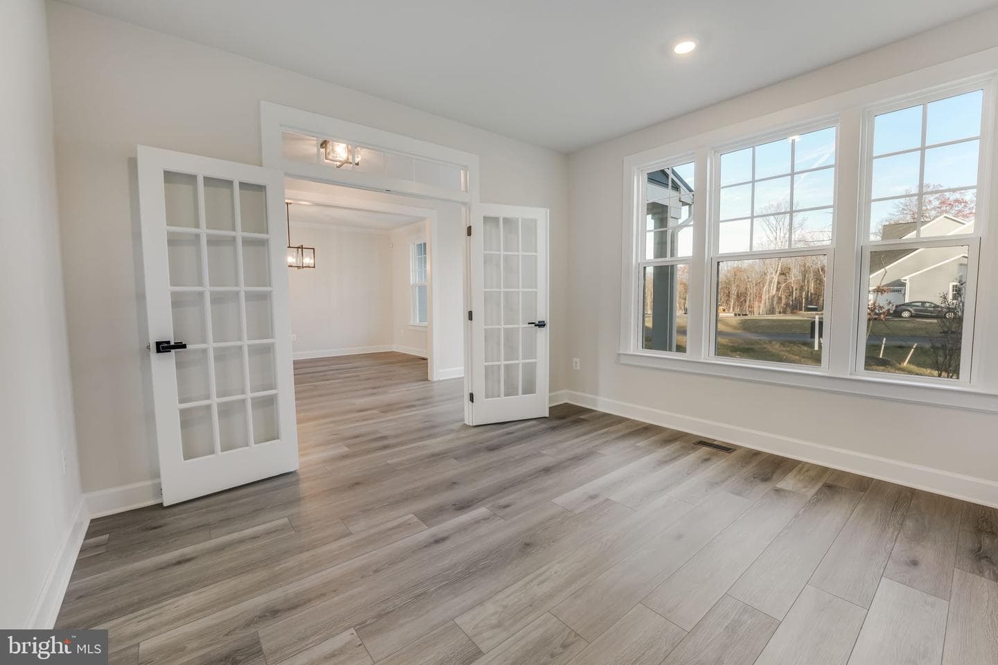 11912 Beamer Drive photo 11