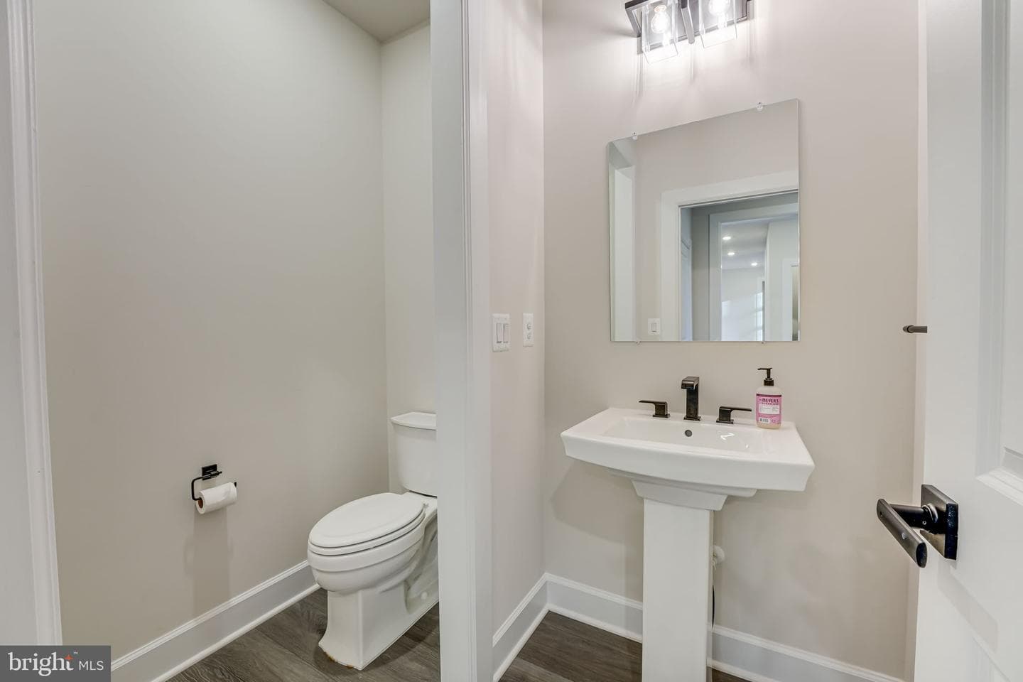 11912 Beamer Drive photo 15