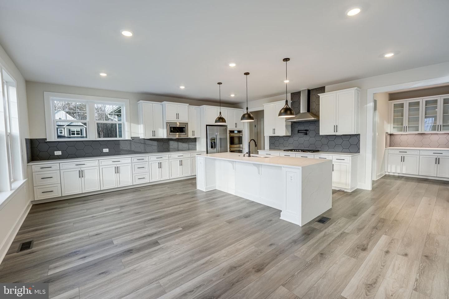 11912 Beamer Drive photo 24