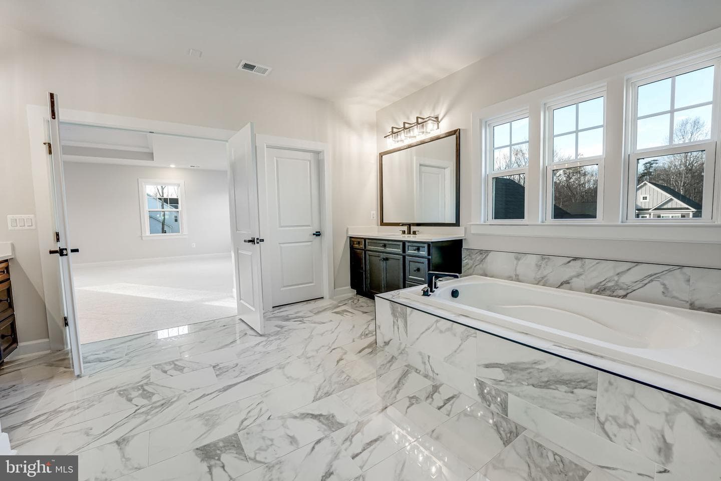 11912 Beamer Drive photo 37