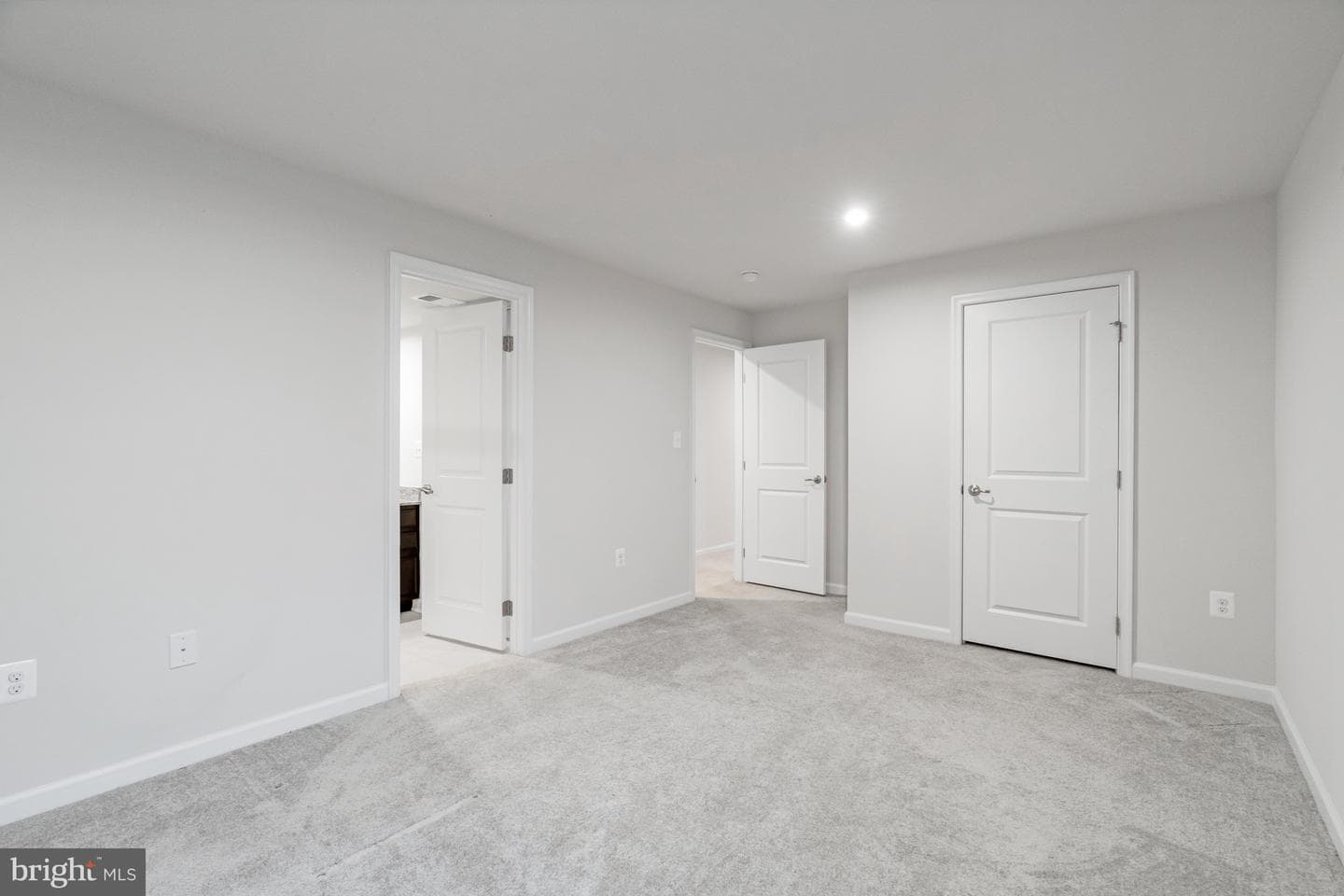 7712 Hermitage Drive photo 48