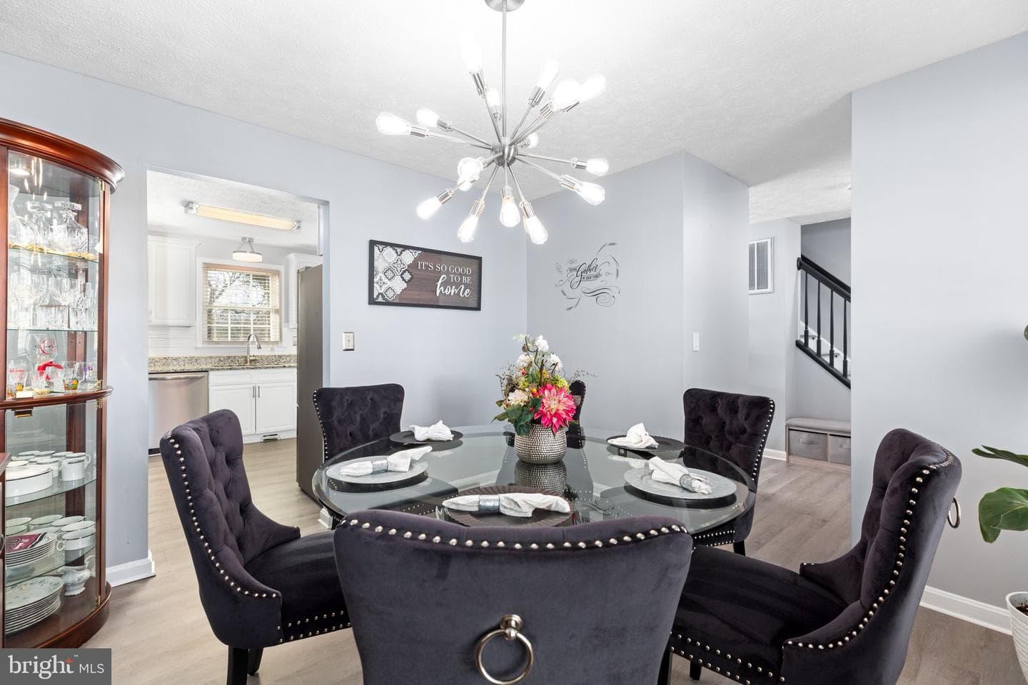 6002 Sunny Meadows Drive photo 4