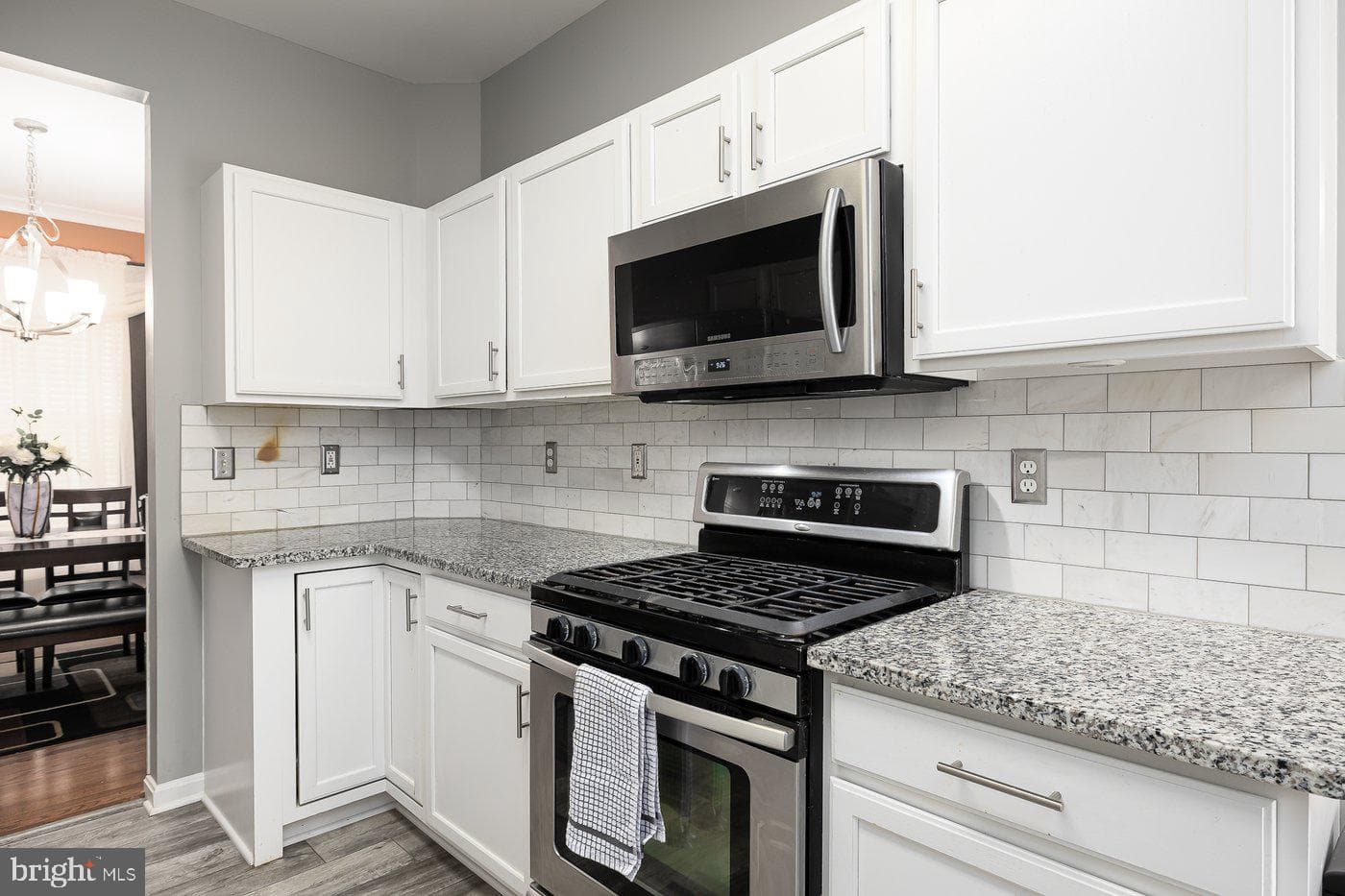 11210 Englewood Court photo 13